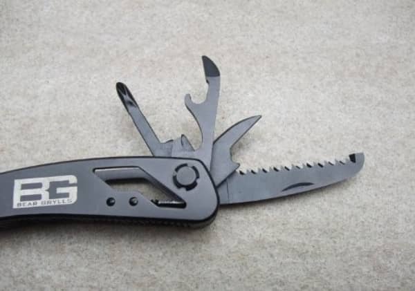 ¡Revisa el cuchillo definitivo de Bear Grylls! ¡Evaluación de la función y la calidad por parte de los usuarios! , Escudo