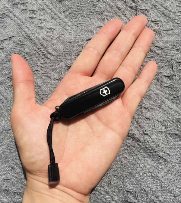 Coltello multiuso di Victorinox Abbiamo confrontato 3 tipi di "Onyx Black Collection" con un lusso eccezionale! , Shieldon