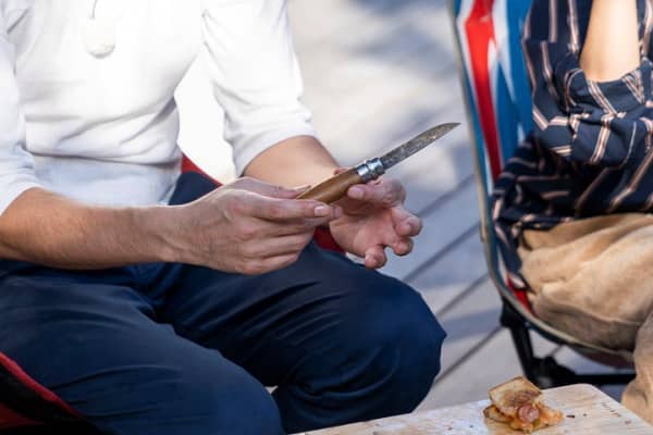 Introducing how to handle and care for the Opinel knife (sharpening &#038; black rust processing)!, Shieldon