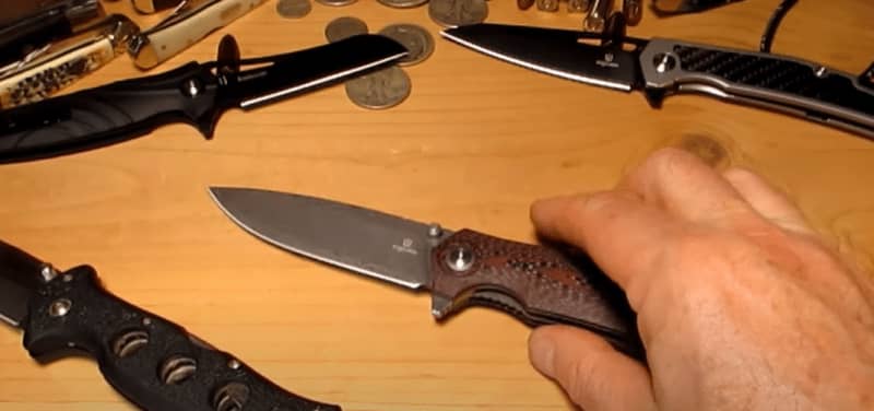 Charkos : un couteau EDC de poche pliant haut de gamme de Shieldon , Bouclier