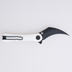 DC01I Scythe 154CM black titanium coating white G10 s09