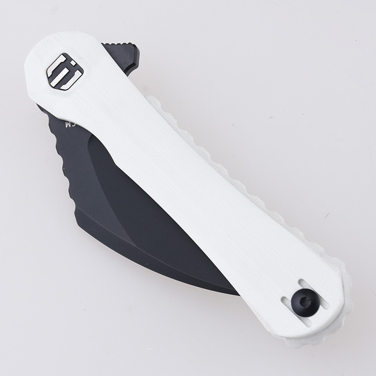 DC01M Scythe 154CM black titanium coating white G10 s10