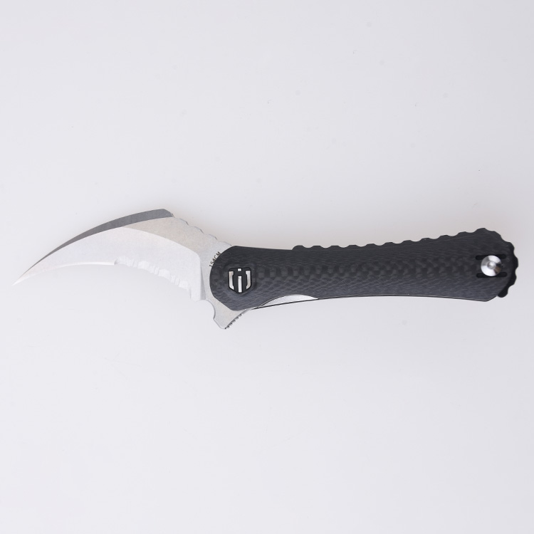 DC01N Scythe 154CM serrated stonewash carbon fiber s09